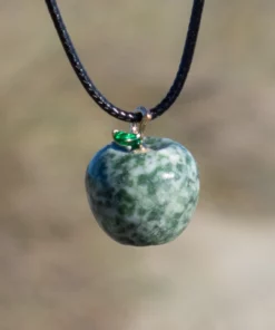 collier jaspe à tache verte