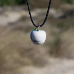 collier pomme en howlite