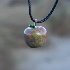 collier pomme en unakite