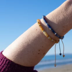 bracelet en sodalite et bracelet en aventurine jaune